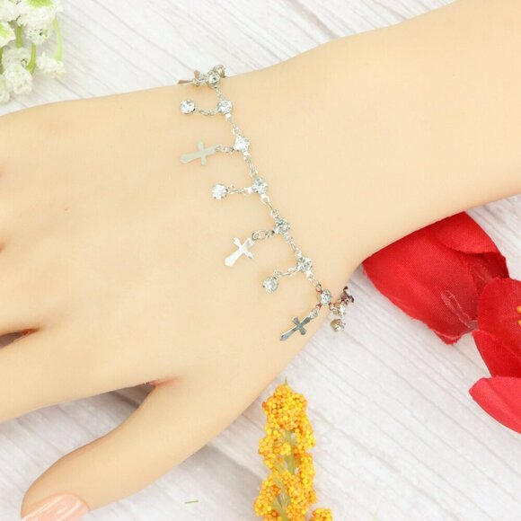 "Trendy Handmade Bracelet – A Thoughtful Gift for Girls & Women | UNVRC1317 - Picture 6 of 10